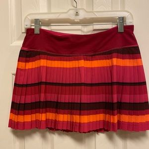 Lululemon pleated run skort. Size 6. Like new.